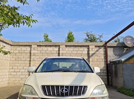 Toyota Harrier 2000