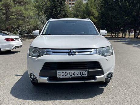 Mitsubishi Outlander 2015