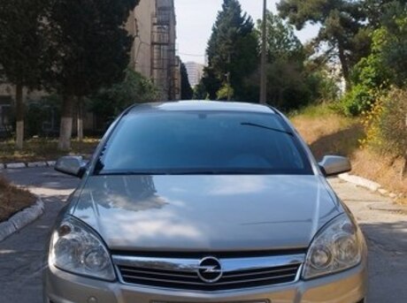 Opel Astra 2007