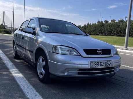 Opel Astra 1998