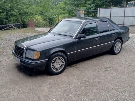 Mercedes E 220 1993
