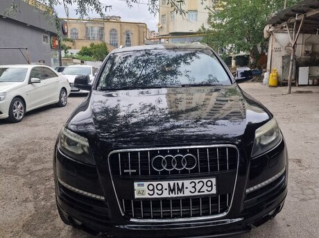 Audi Q7 2010