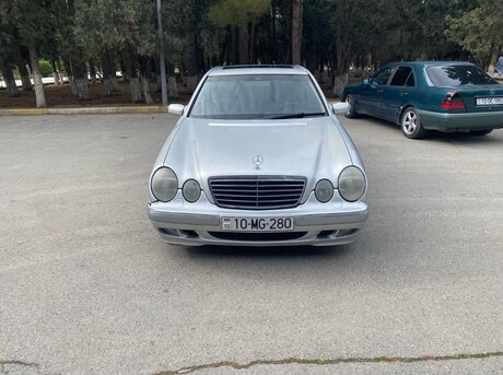 Mercedes E 280 2000