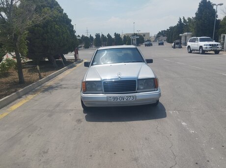 Mercedes E 230 1992