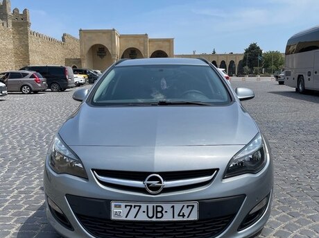 Opel Astra 2015