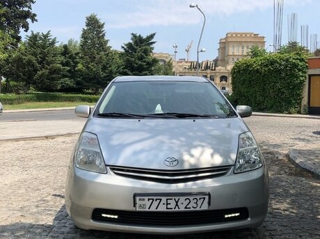 Toyota Prius 2005