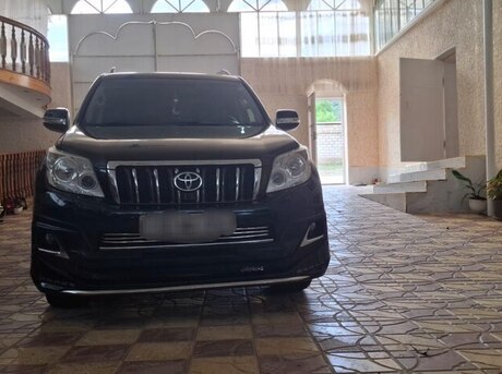 Toyota Land Cruiser Prado 2012