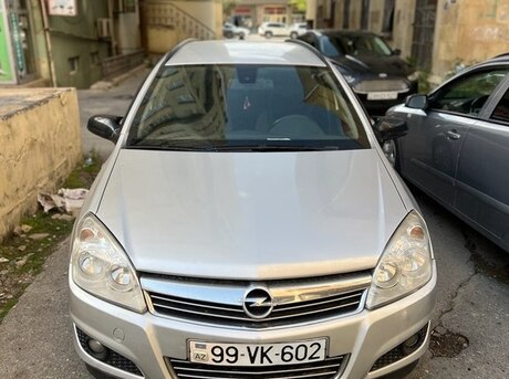 Opel Astra 2008