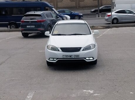 Daewoo Gentra 2013