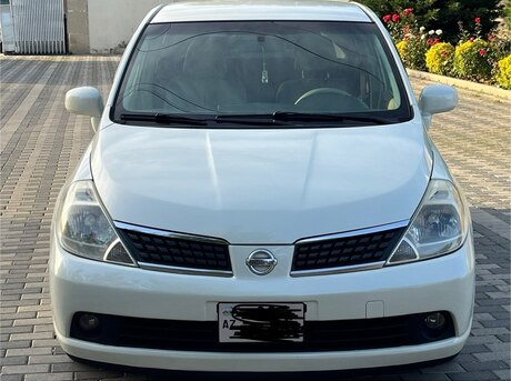 Nissan Tiida 2007