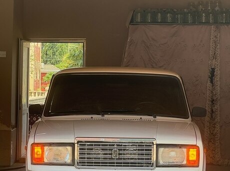 LADA (VAZ) 2107 2009