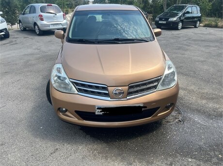 Nissan Tiida 2008