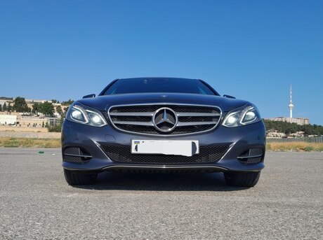 Mercedes E 250 4MATIC 2014