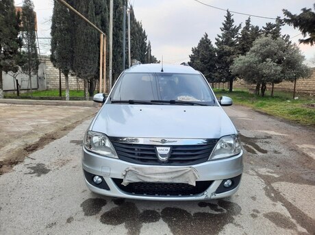 Dacia Logan 2012