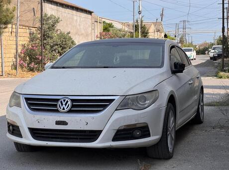 Volkswagen Passat CC 2010