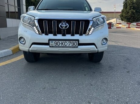 Toyota Land Cruiser Prado 2013