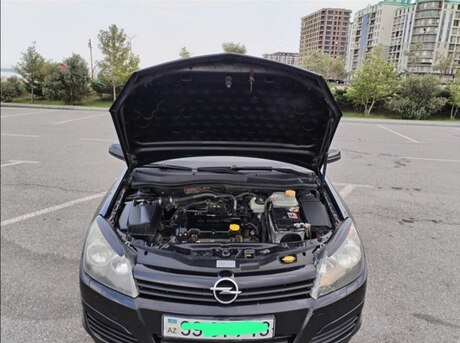 Opel Astra 2005