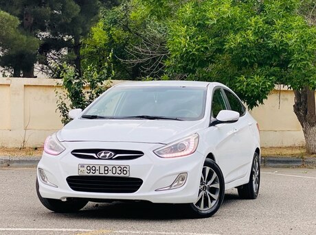 Hyundai Accent 2013