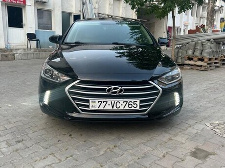 Hyundai Elantra 2017