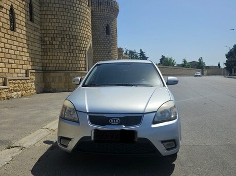 Kia Pride 2010