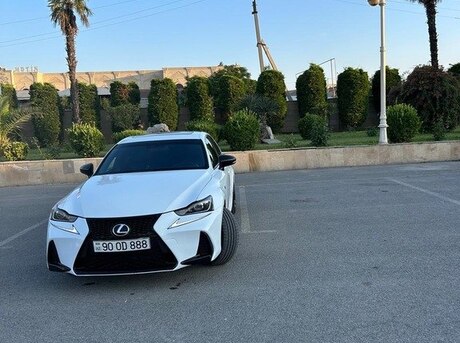 Lexus  2015