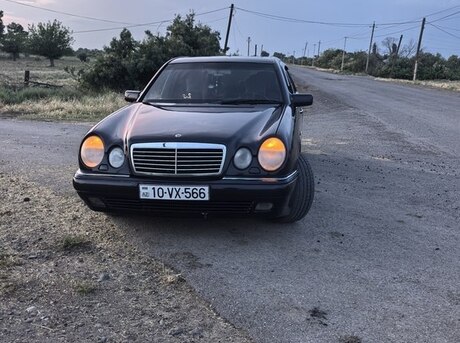 Mercedes E 230 1996