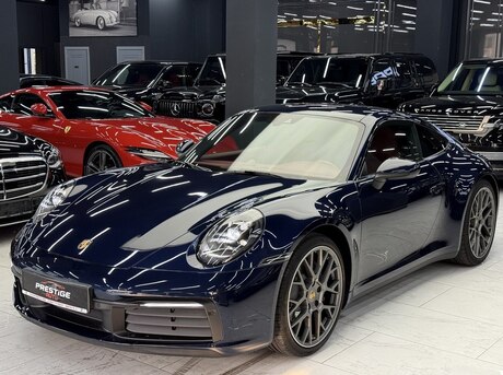 Porsche  2020