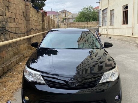 Toyota Camry 2014