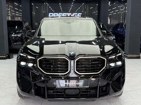 BMW XM 2023