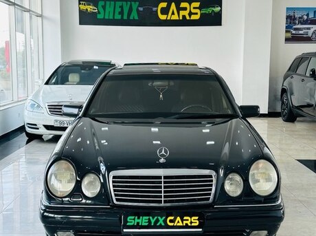 Mercedes E 240