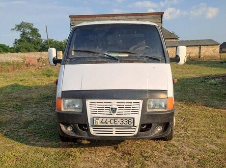 GAZ 330202-740 1994