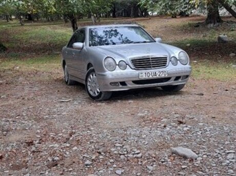 Mercedes E 270 2001