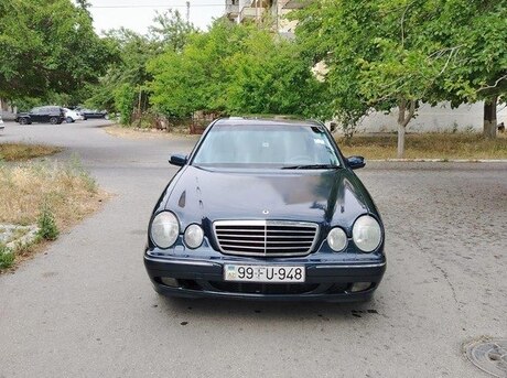 Mercedes E 240 2000