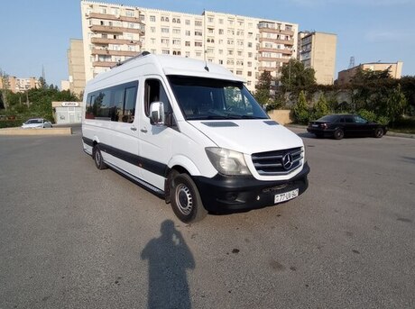 Mercedes Sprinter 515
