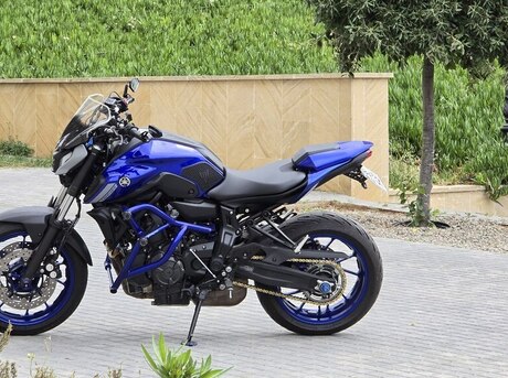 Yamaha  2022