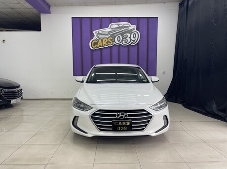 Hyundai Elantra