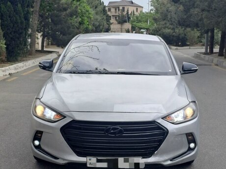 Hyundai Elantra 2015