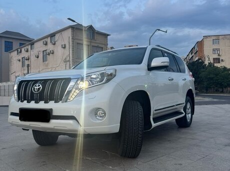 Toyota Land Cruiser Prado 2014
