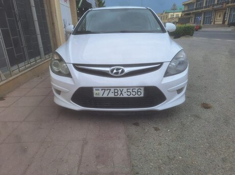 Hyundai i30 2010
