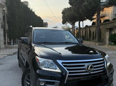 Lexus LX 570 2013