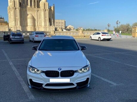BMW 328 2014