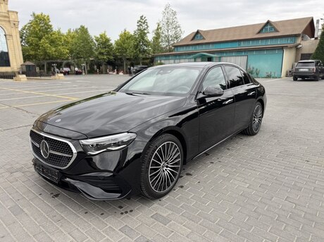 Mercedes E 300 e