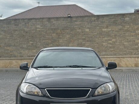 Daewoo Gentra 2014