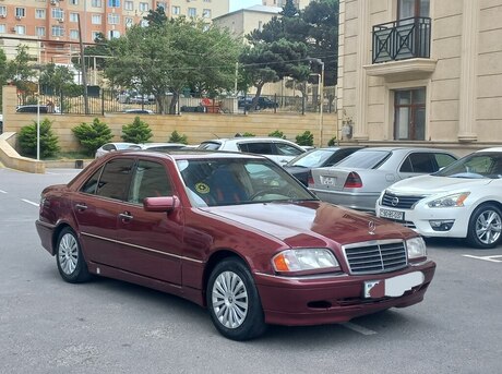 Mercedes C 230 1998
