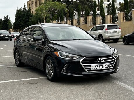Hyundai Elantra 2017