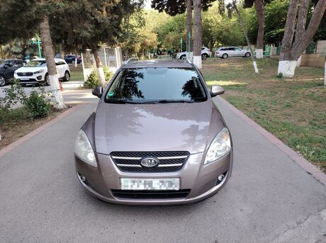 Kia  2008
