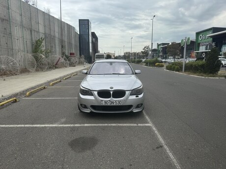 BMW 530 2004
