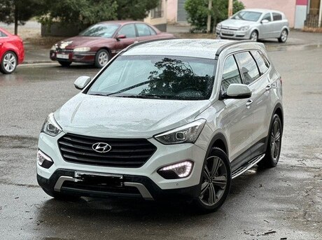 Hyundai Grand Santa Fe 2014