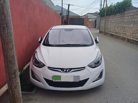 Hyundai Avante 2015