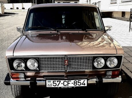 LADA (VAZ) 2106 2000